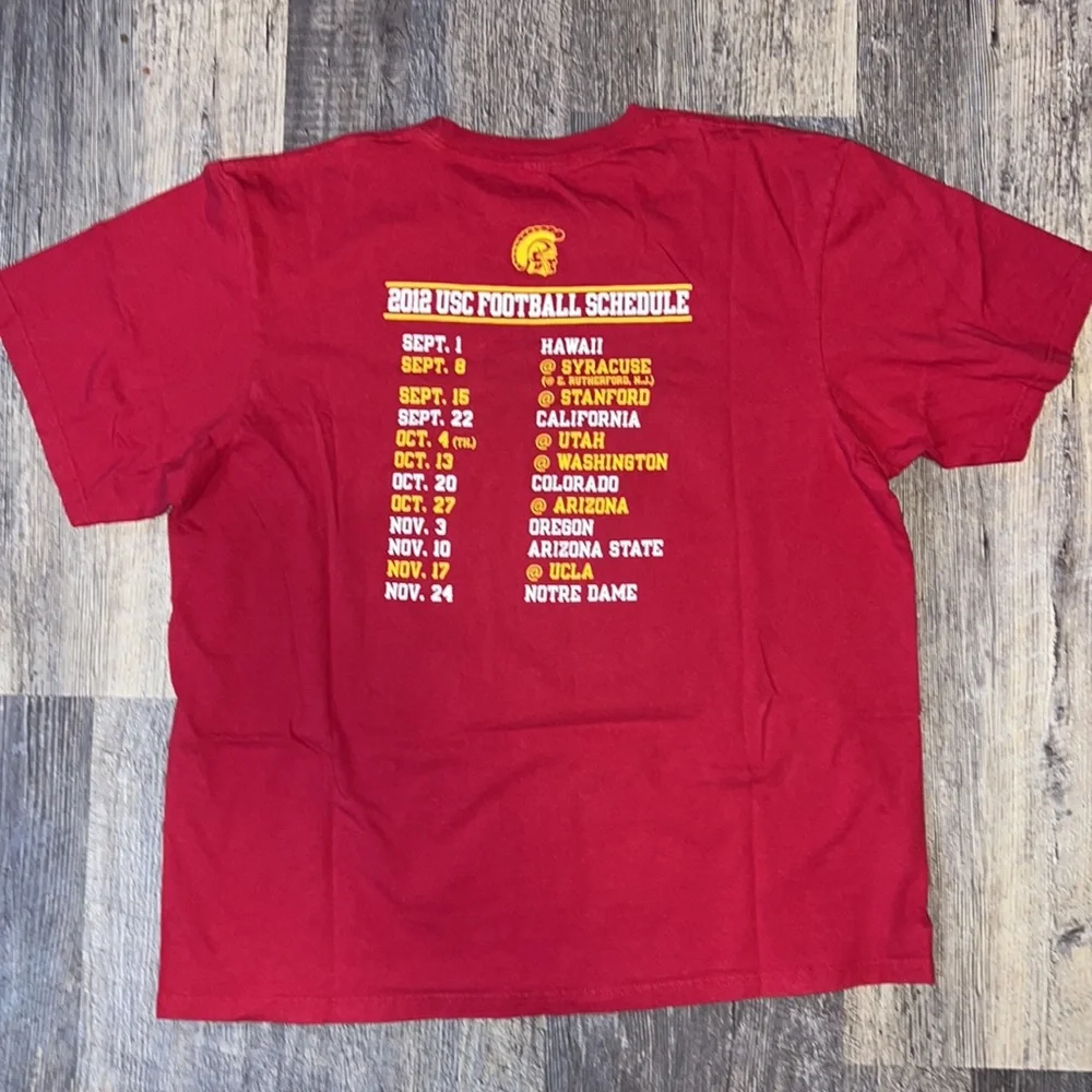 USC football T-shirt - Picture 6 of 7